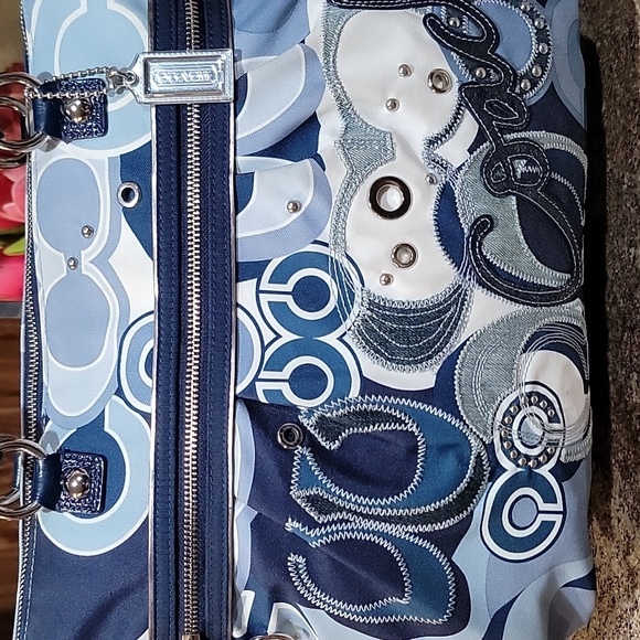 COACH POPPY EUC BLUE  APPLIQUE GLAM SET TOTE - Picture 3 of 13